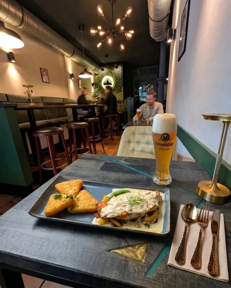 Butter bei die Fische — Restaurant Kaspio Stade