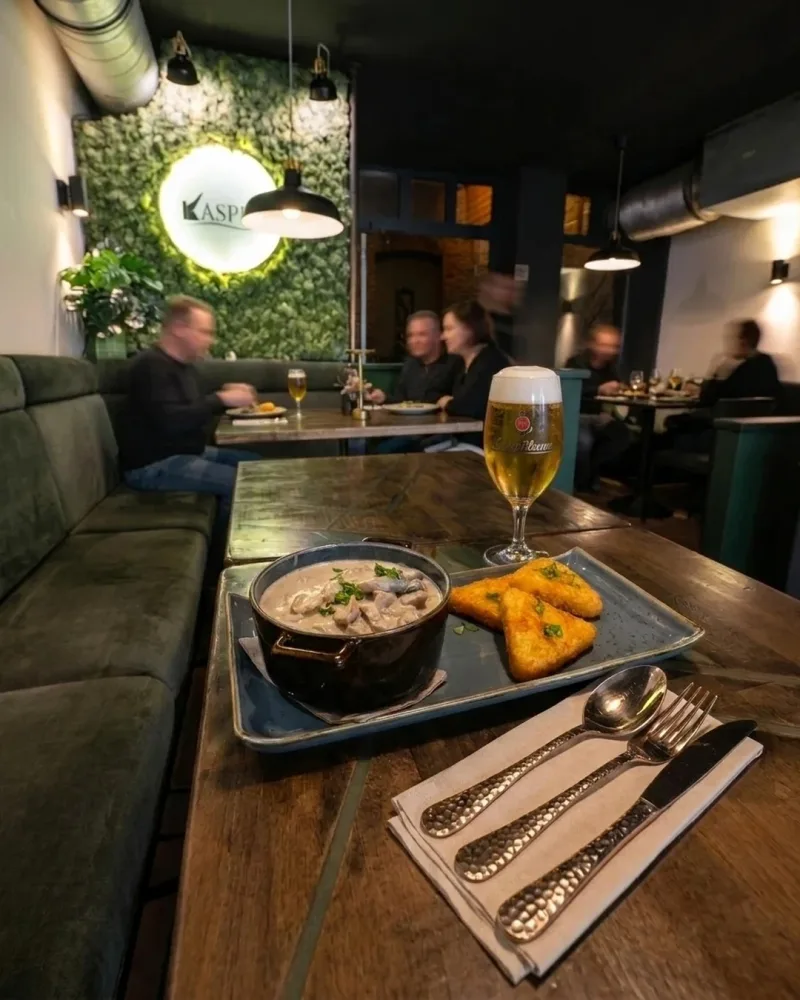 Geschnetzeltes Züricher Art — Restaurant Kaspio Stade