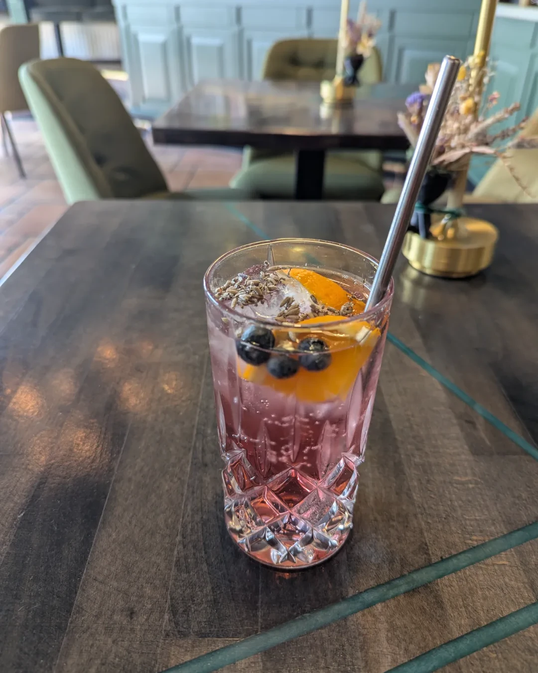 Hausgemachte Limonade Blaubeer-Lavendel 0,35L — Restaurant Kaspio Stade